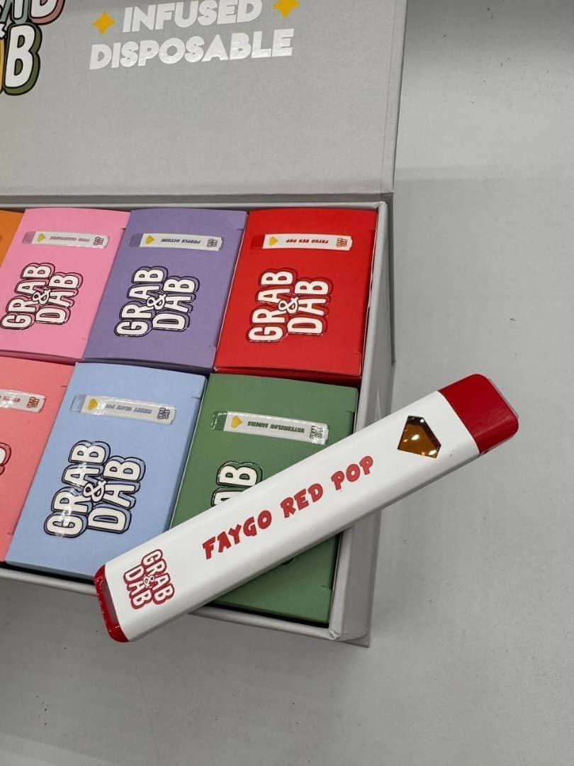 Grab & Dabs 2 grams diamonds disposable
